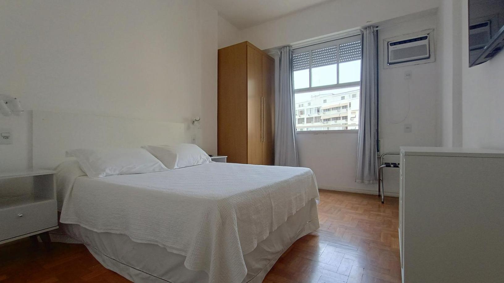 Apartamento Gomes Carneiro 84 - Ipanema